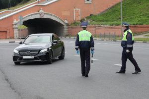 ГАИ опровергла усиление ответственности за использование телефона за&nbsp;рулём